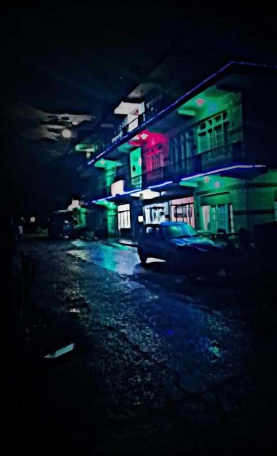 Snow Oak Guest House Kasol Exterior foto